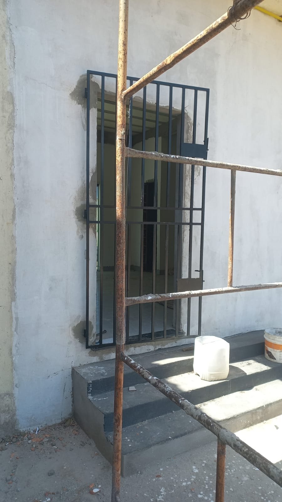 Grade de proteção preta